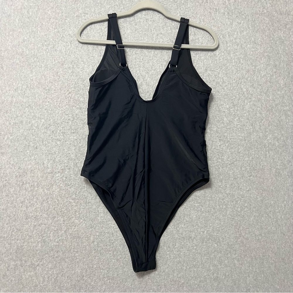 Cupshe Mesh Detail One Piece Swimsuit NWT Size 1X Black Plunge Cheeky - Picture 6 of 10
